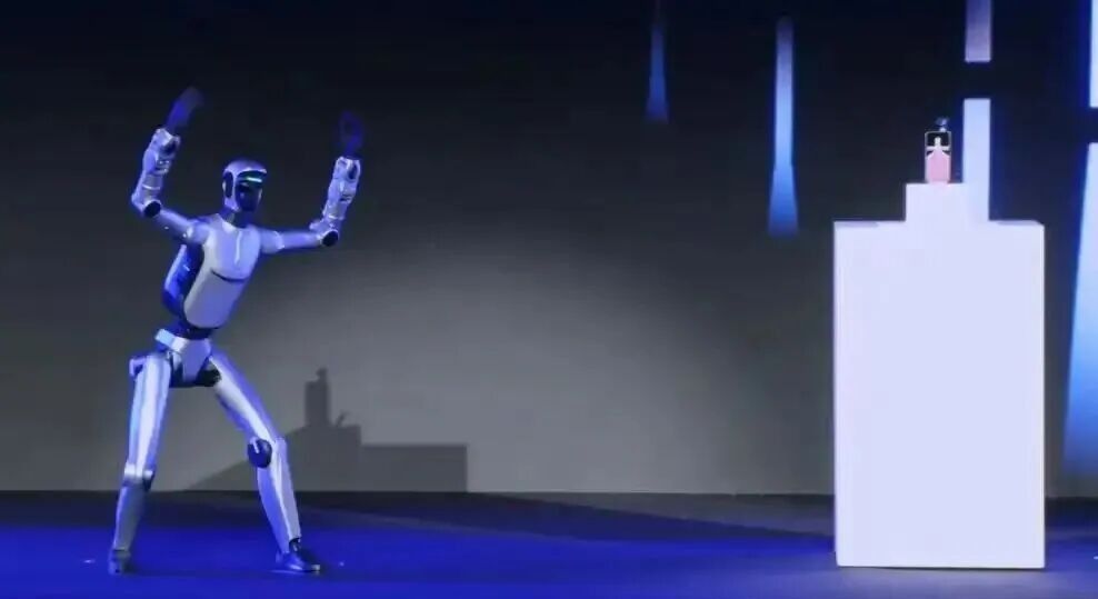MWC.jpg