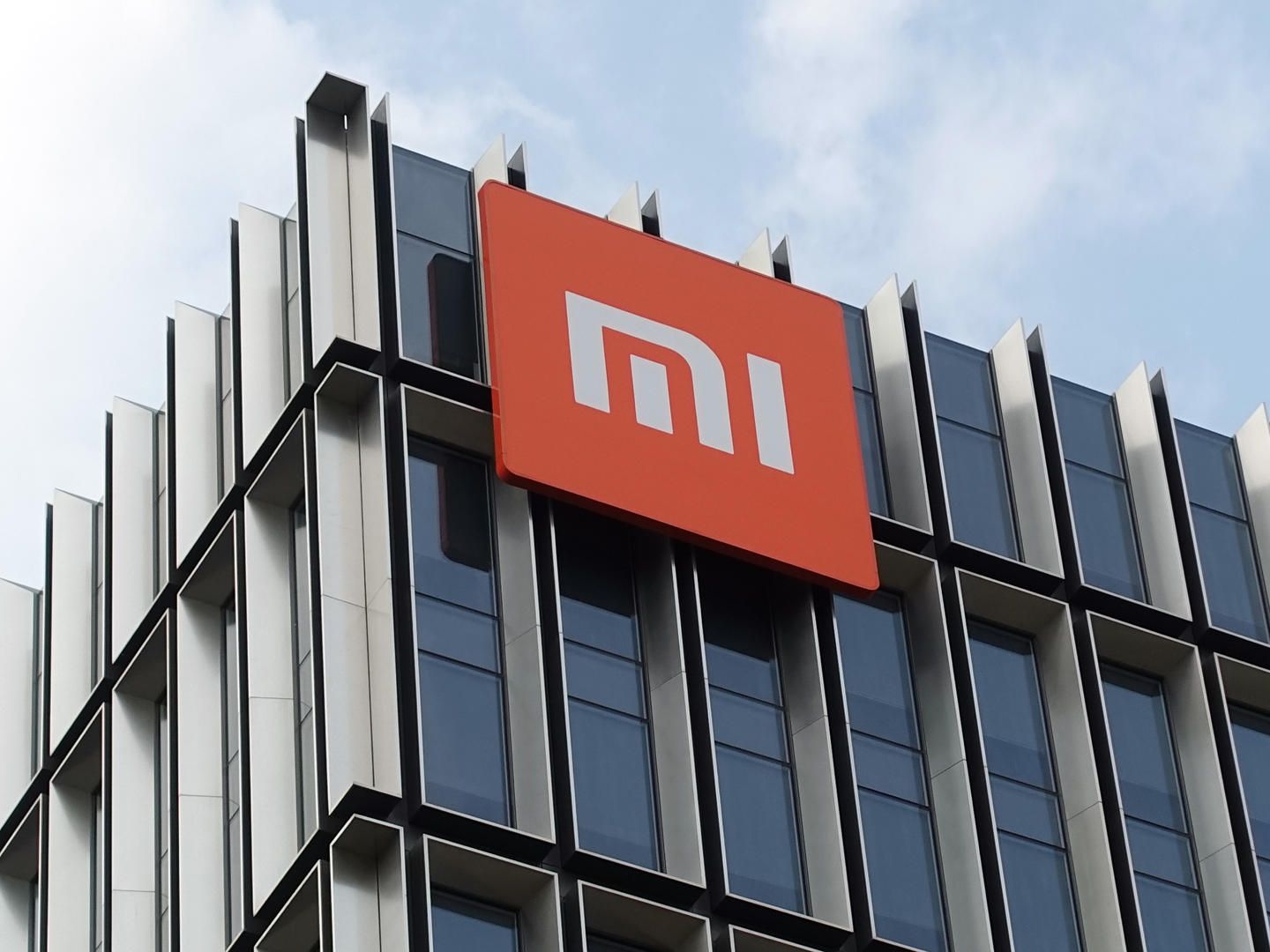 Xiaomi Co-Founder Lin Bin Announces Long-Term Share Sale Plan of Up to USD 2 Billion