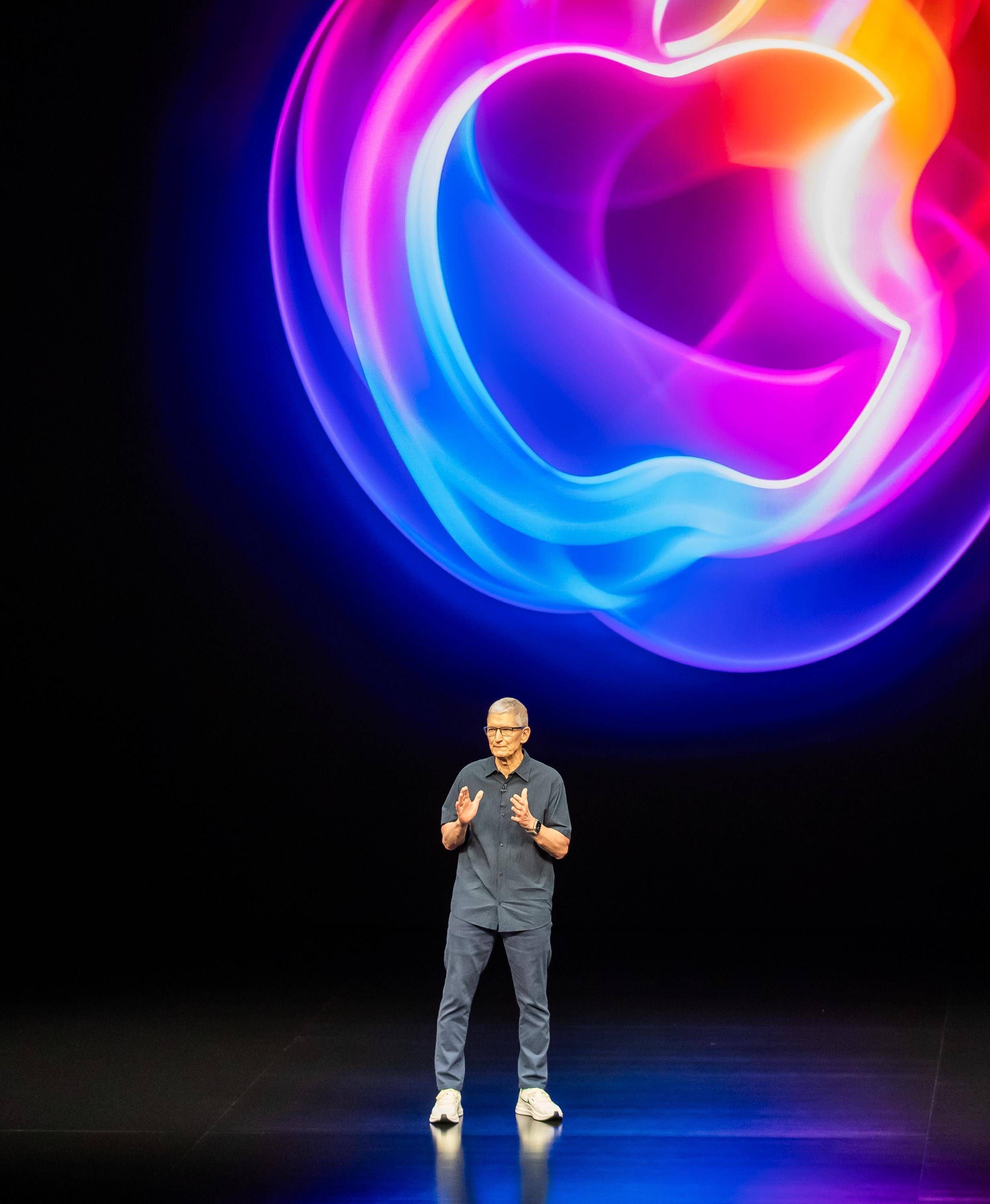 Apple Launches $150 Million Clean Energy Fund in China